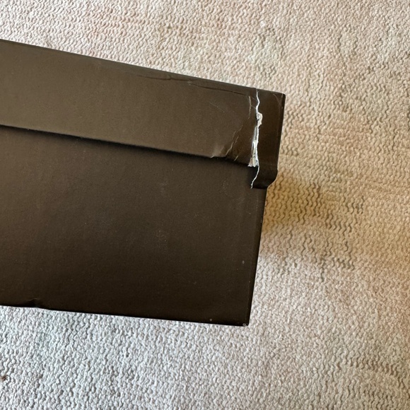 Gucci Niagara Lux D'Orsay Pump - Picture 12 of 13